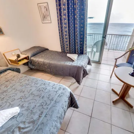 Vandrarhem Chalet Hostel