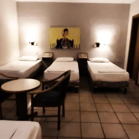 Chalet Hostel Sliema